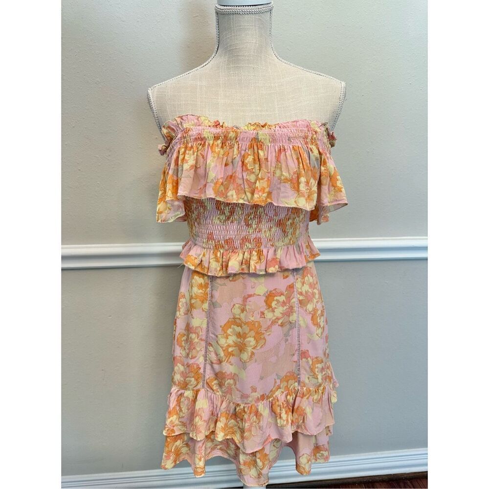 ASTR FLORAL RUFFLE DRESS SIZE SMALL - Picture 4 of 8